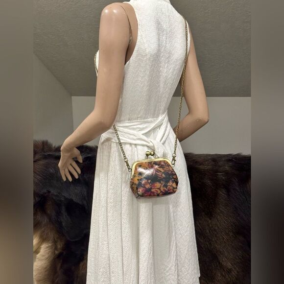 Genuine Leather Floral Print Handmade Kisslock Clutch/Wristlet/Crossbody - Picture 6 of 16